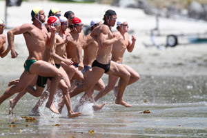 surf race start dhl international surf challenge photo mark dwyer  lava media.jpg